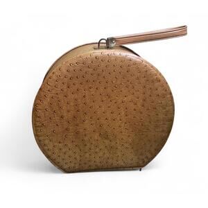 Vintage 1960'S Round Vanity Make-Up Travel Case Ostrich Leather Vinyl Barbie